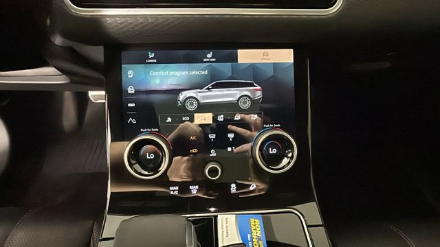 Used 2023 Land Rover Range Rover Velar R-Dynamic S AWD/4WD image 22