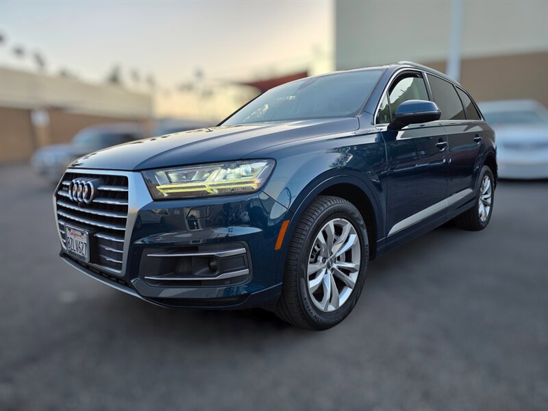 Used 2018 Audi Q7 3.0T Premium Plus w/ Premium Plus Package AWD/4WD image 7