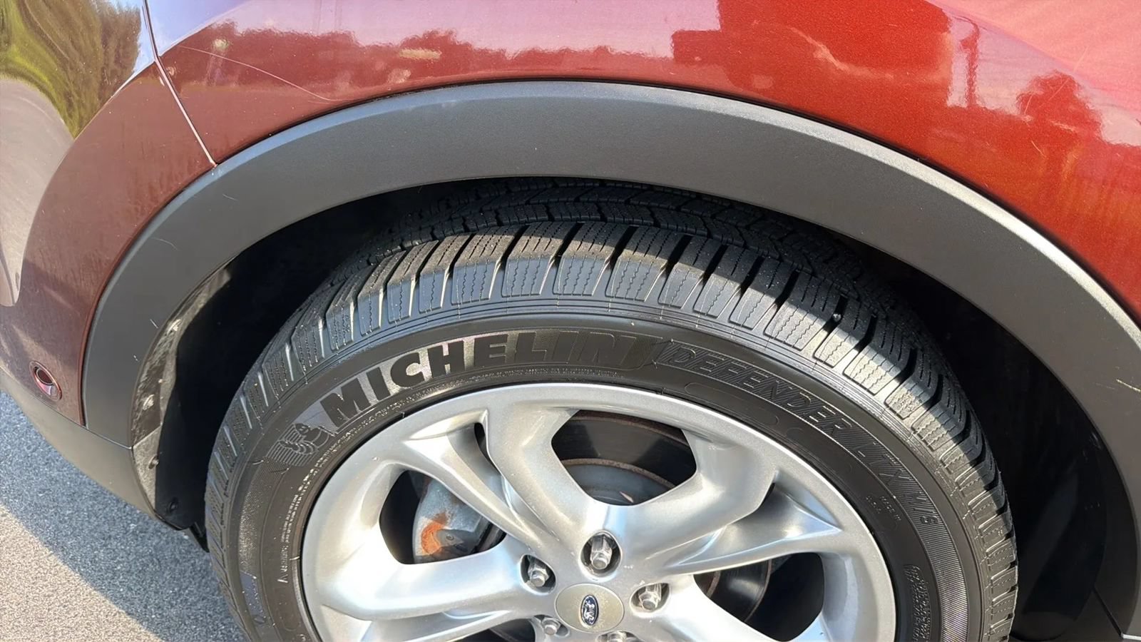 Used 2015 Ford Explorer Limited w/ Equipment Group 302A AWD/4WD image 15