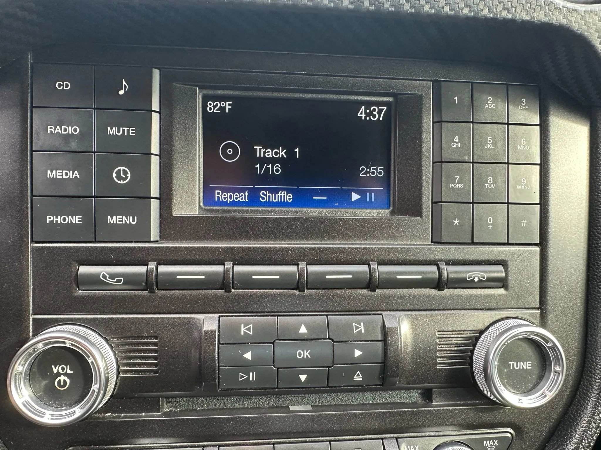 Used 2016 Ford Mustang Coupe image 24