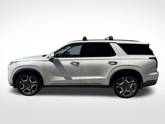 Used 2023 Hyundai Palisade SEL w/ Premium Package FWD image 2