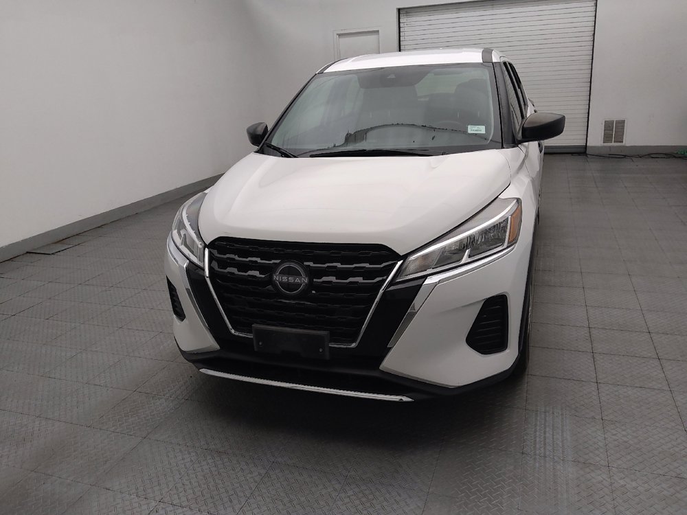Used 2023 Nissan Kicks S FWD image 15