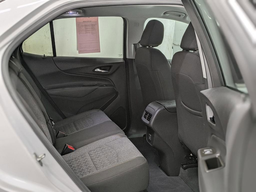 Used 2024 Chevrolet Equinox LT AWD/4WD image 21
