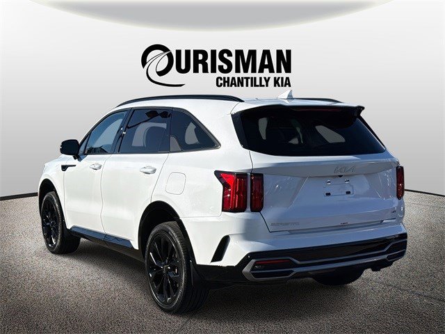 Used 2023 Kia Sorento SX image 4