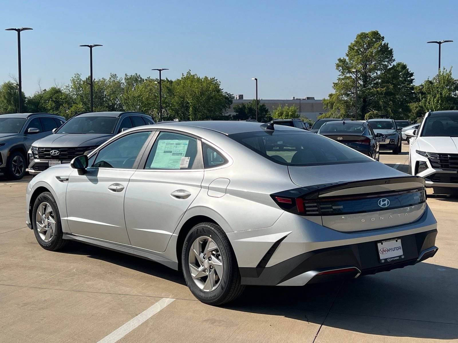 New 2026 Hyundai Sonata SE FWD image 9