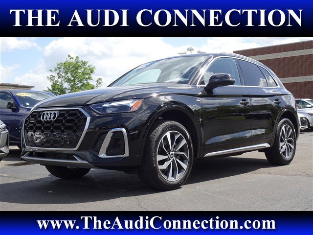 Certified 2023 Audi Q5 2.0T Premium w/ Convenience Package AWD/4WD image 1