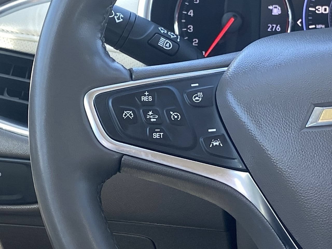 Used 2024 Chevrolet Malibu LT FWD image 25