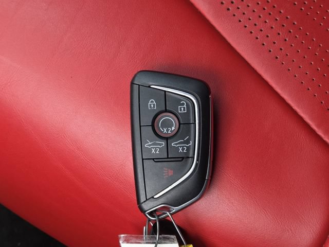 Used 2022 Chevrolet Corvette Stingray Premium Cpe w/ Z51 Performance Package RWD image 39