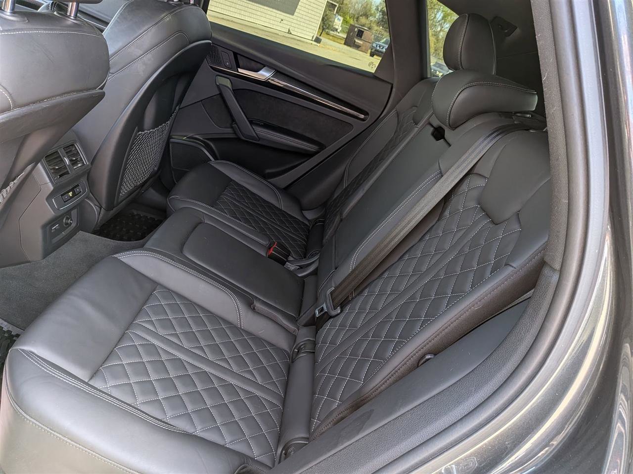 Used 2020 Audi SQ5 Prestige w/ Prestige Package image 28