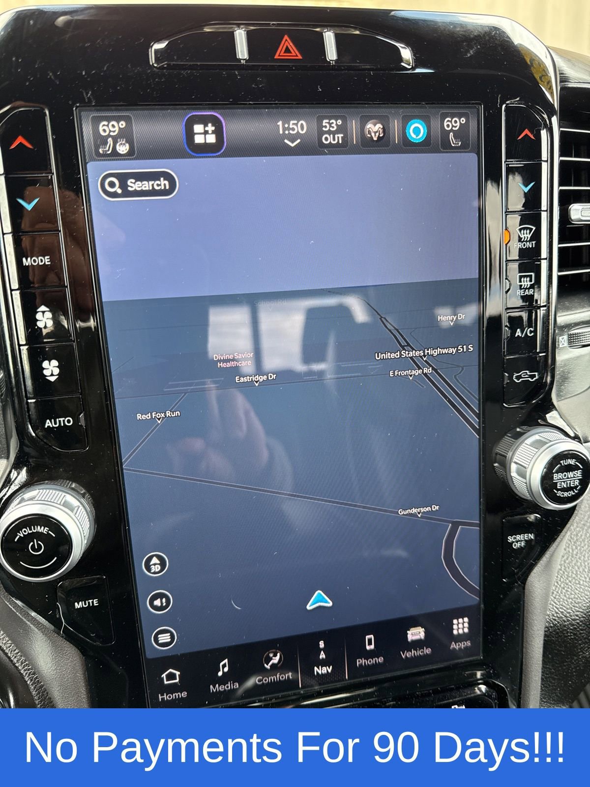 Used 2023 RAM 1500 Laramie AWD/4WD image 21