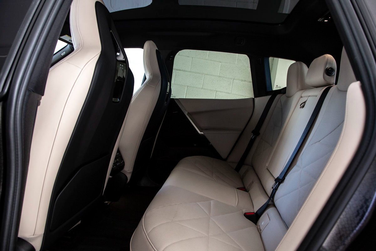 Certified 2023 BMW iX xDrive50 w/ Premium Package image 20