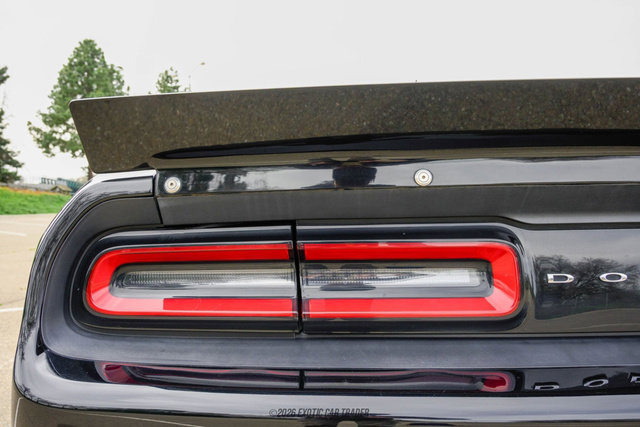 Used 2016 Dodge Challenger SRT Hellcat image 89