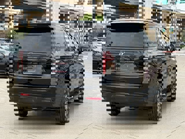 Used 2024 Chevrolet Tahoe Z71 w/ Luxury Package image 4
