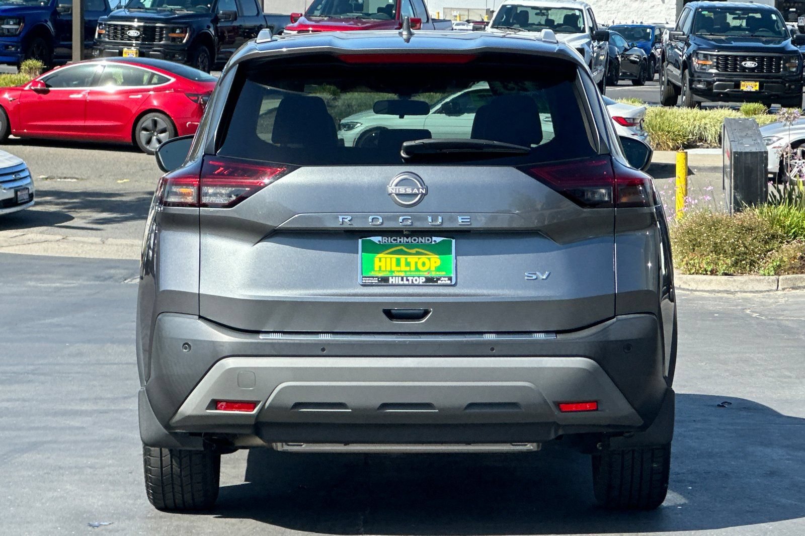 Used 2023 Nissan Rogue SV w/ SV Premium B Package FWD image 6