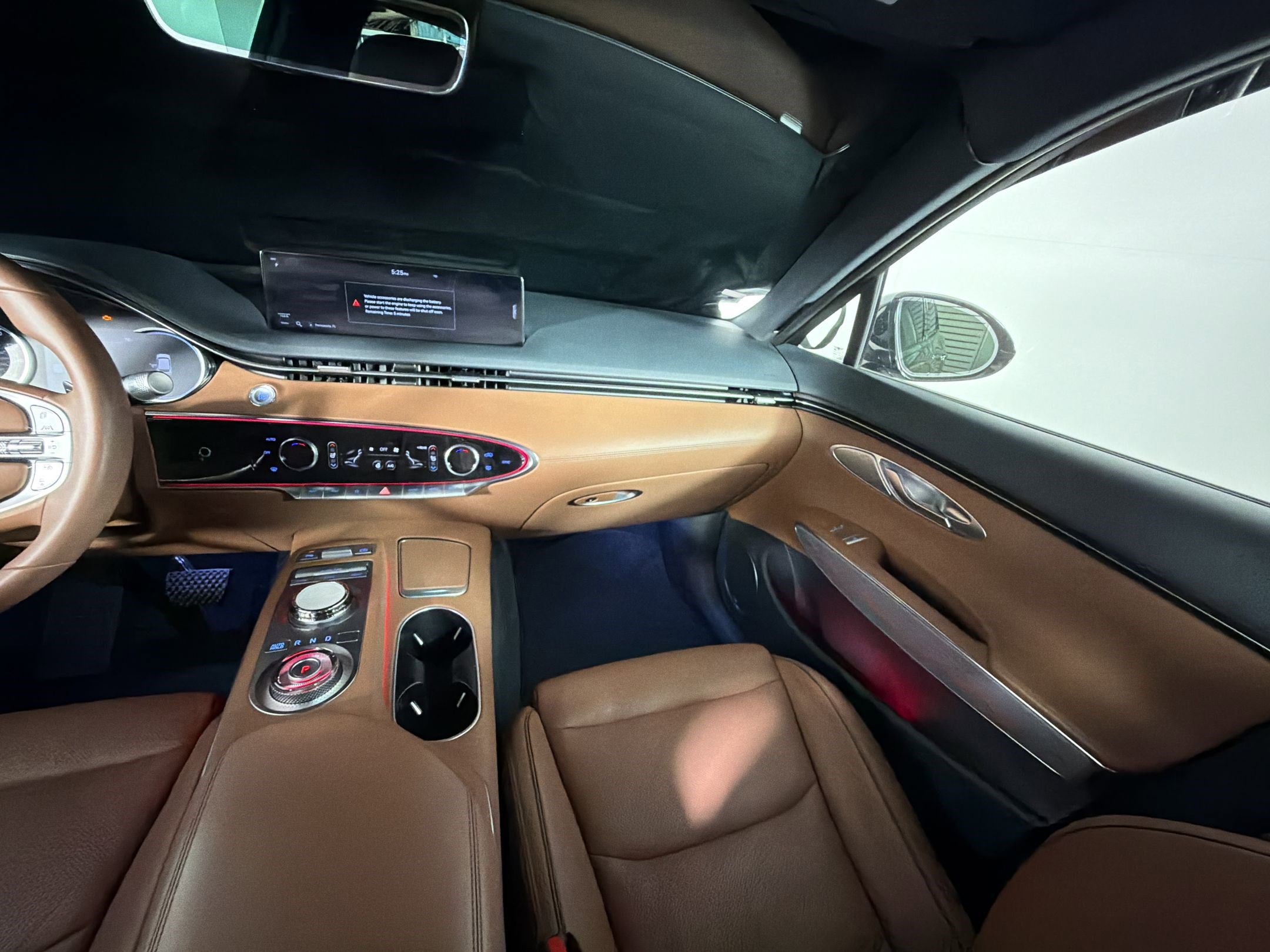 Used 2023 Genesis GV70 2.5T w/ Advanced Package AWD/4WD image 28