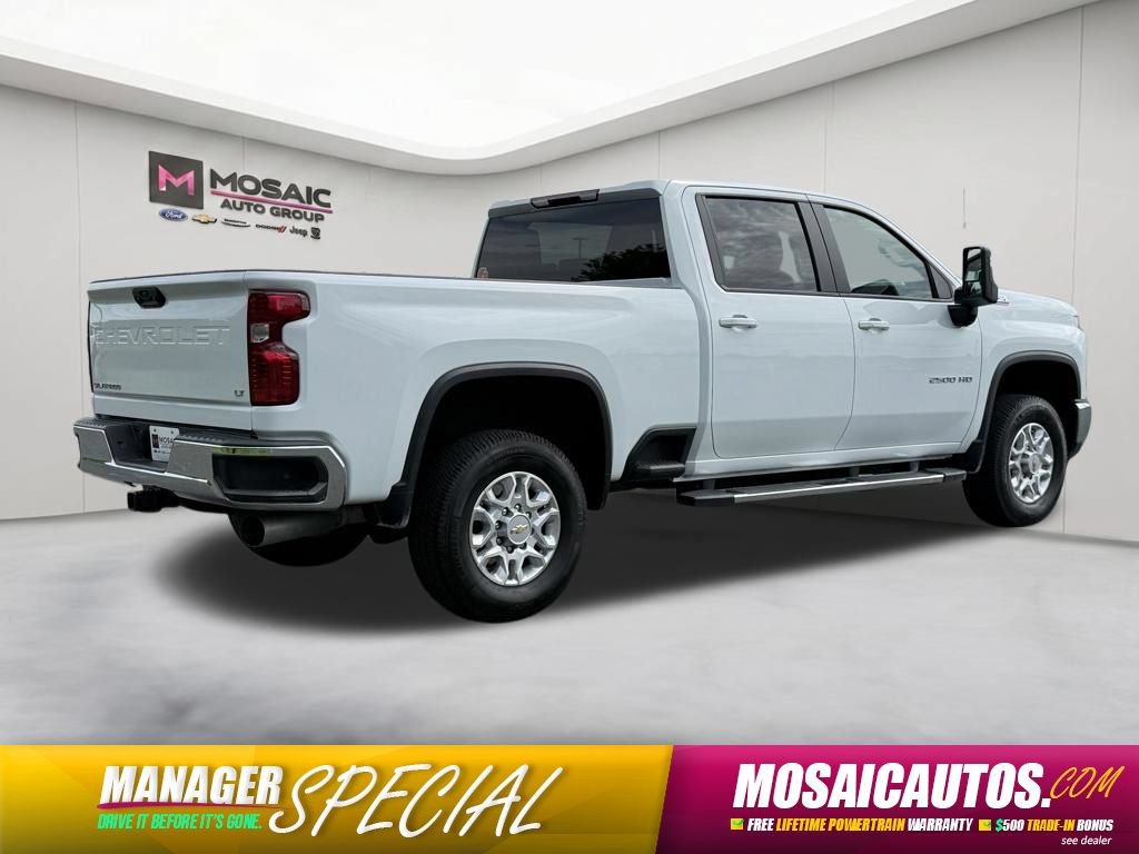 Used 2026 Chevrolet Silverado 2500 LT AWD/4WD image 7