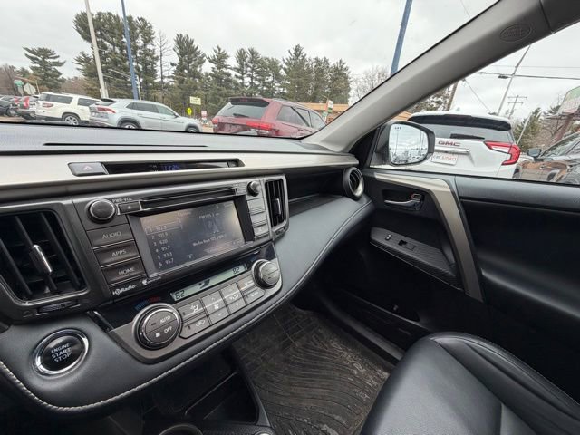 Used 2015 Toyota RAV4 Limited w/ Technology Package image 25
