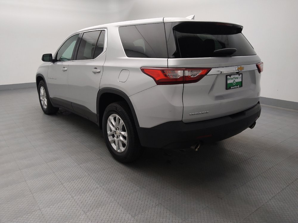 Used 2021 Chevrolet Traverse LS FWD image 5
