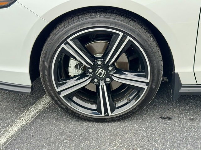 Used 2025 Honda Accord Sport image 29