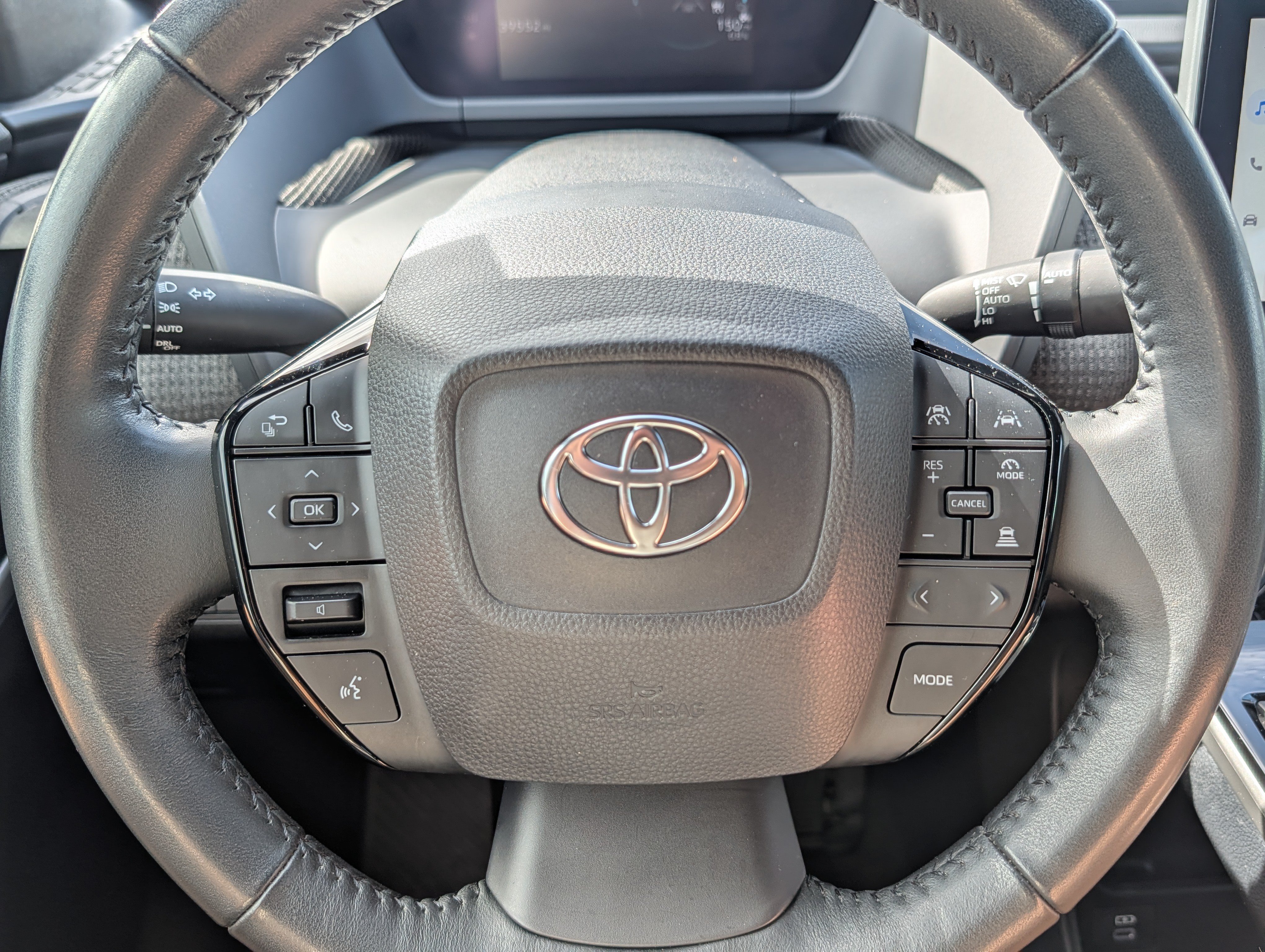 Used 2023 Toyota bZ4X AWD w/ Weather Package image 25
