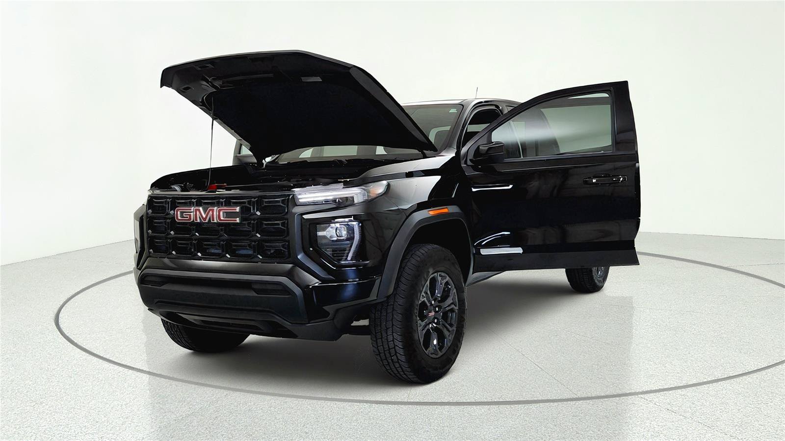 Used 2025 GMC Canyon Elevation RWD image 31