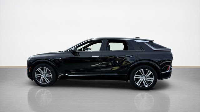 Used 2024 Cadillac Lyriq Tech w/ LPO, Floor Liner Package RWD image 5