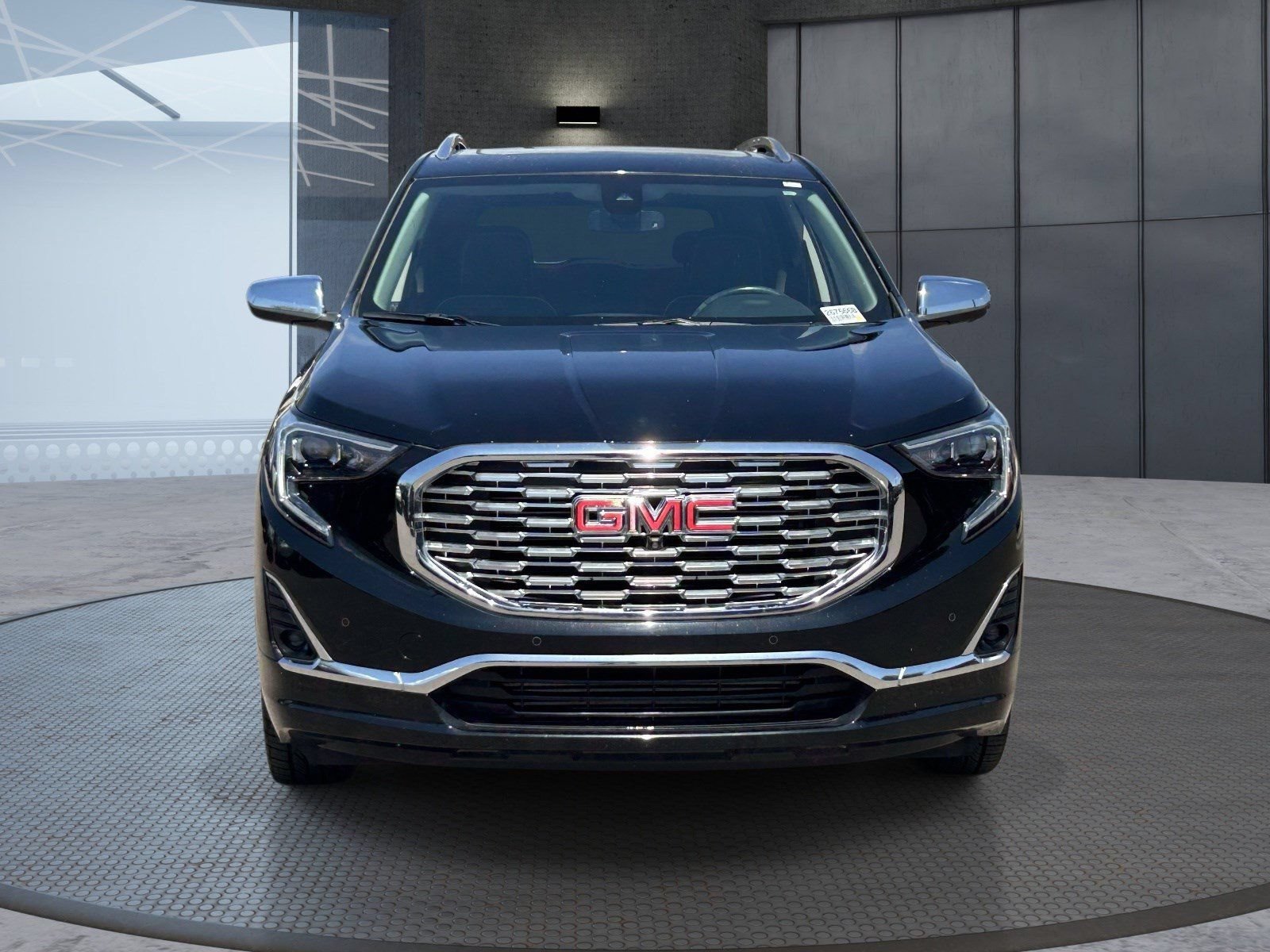Certified 2020 GMC Terrain Denali w/ Denali Premium Package AWD/4WD image 9