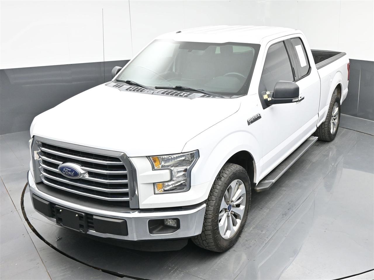 Used 2015 Ford F150 XLT w/ Equipment Group 301A Mid RWD image 18
