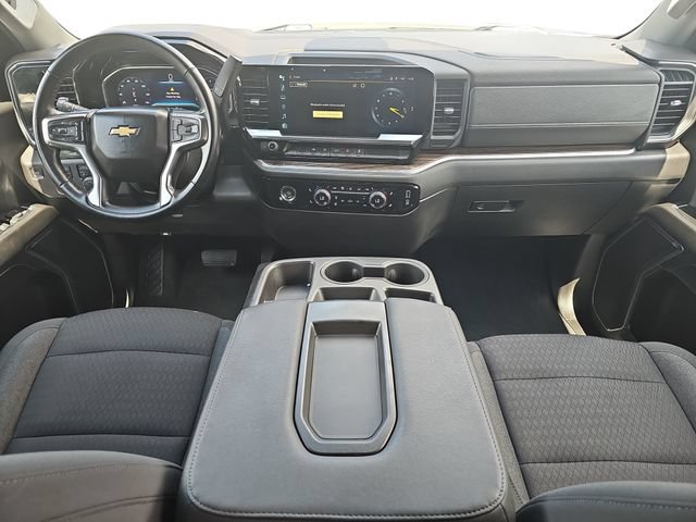 Used 2023 Chevrolet Silverado 1500 LT AWD/4WD image 11