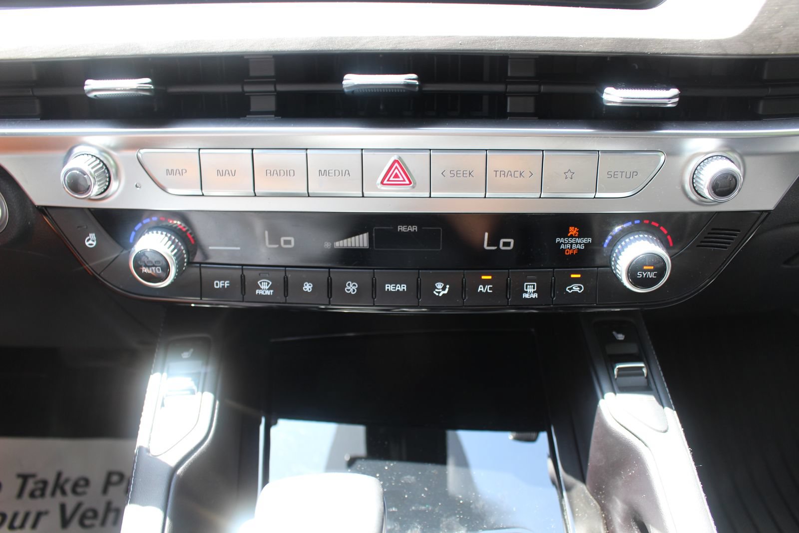 Certified 2025 Kia Telluride EX X-Line AWD/4WD image 24