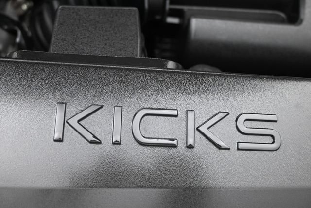 Used 2025 Nissan Kicks SR FWD image 42