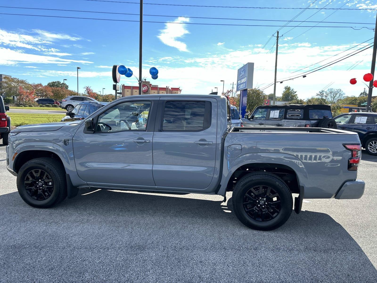 Used 2026 Nissan Frontier SV w/ SV Convenience Package AWD/4WD image 8