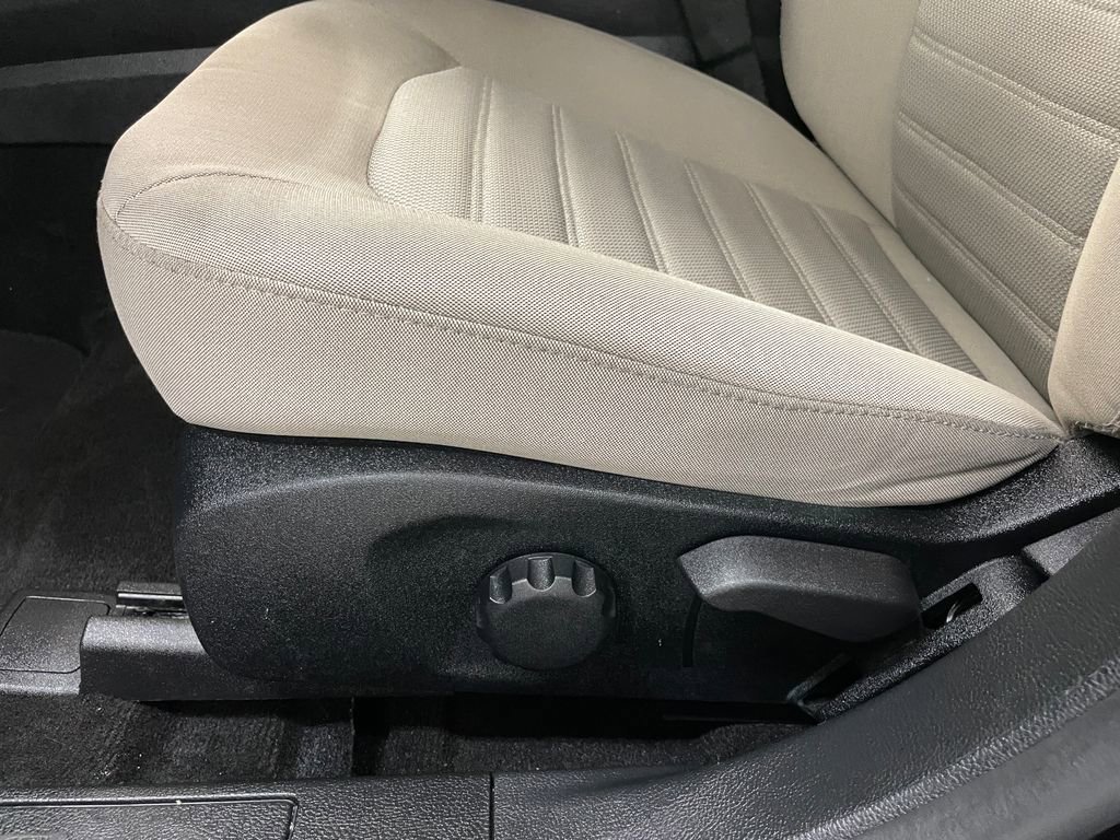 Used 2020 Ford Fusion S image 8