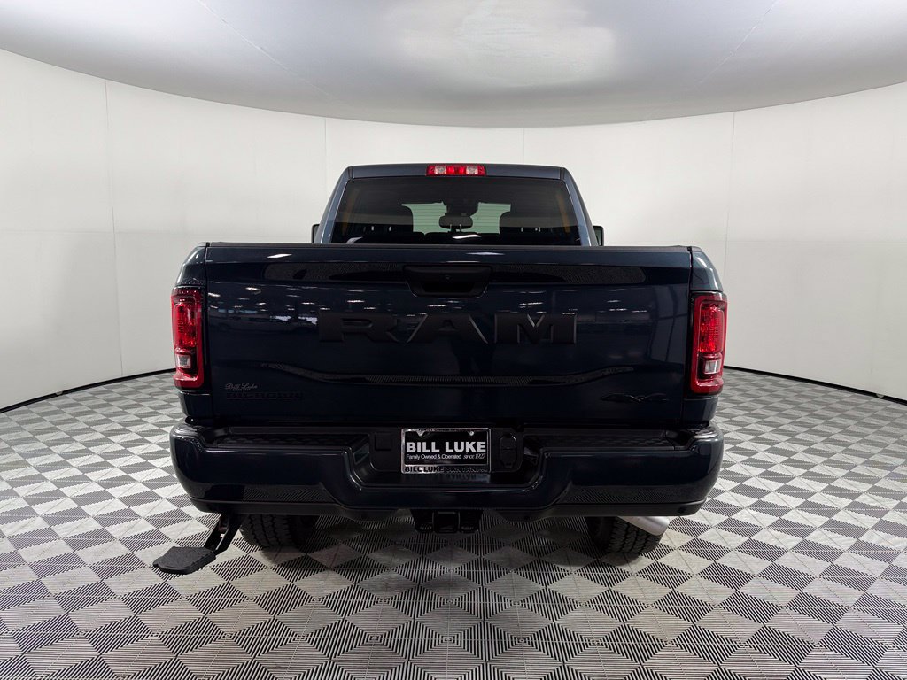 Used 2026 RAM 2500 Big Horn AWD/4WD image 7