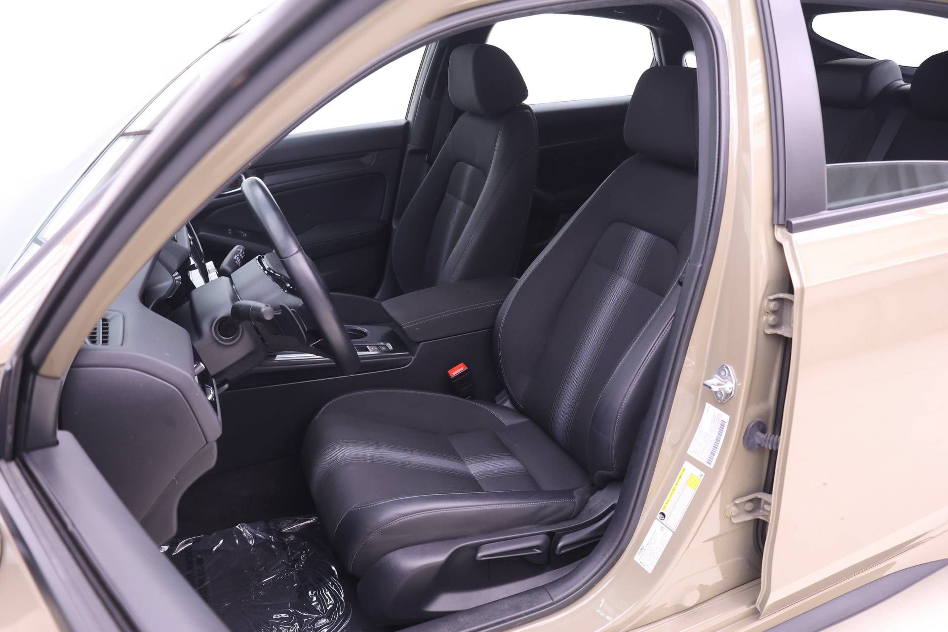 Certified 2025 Honda Civic Sport image 4