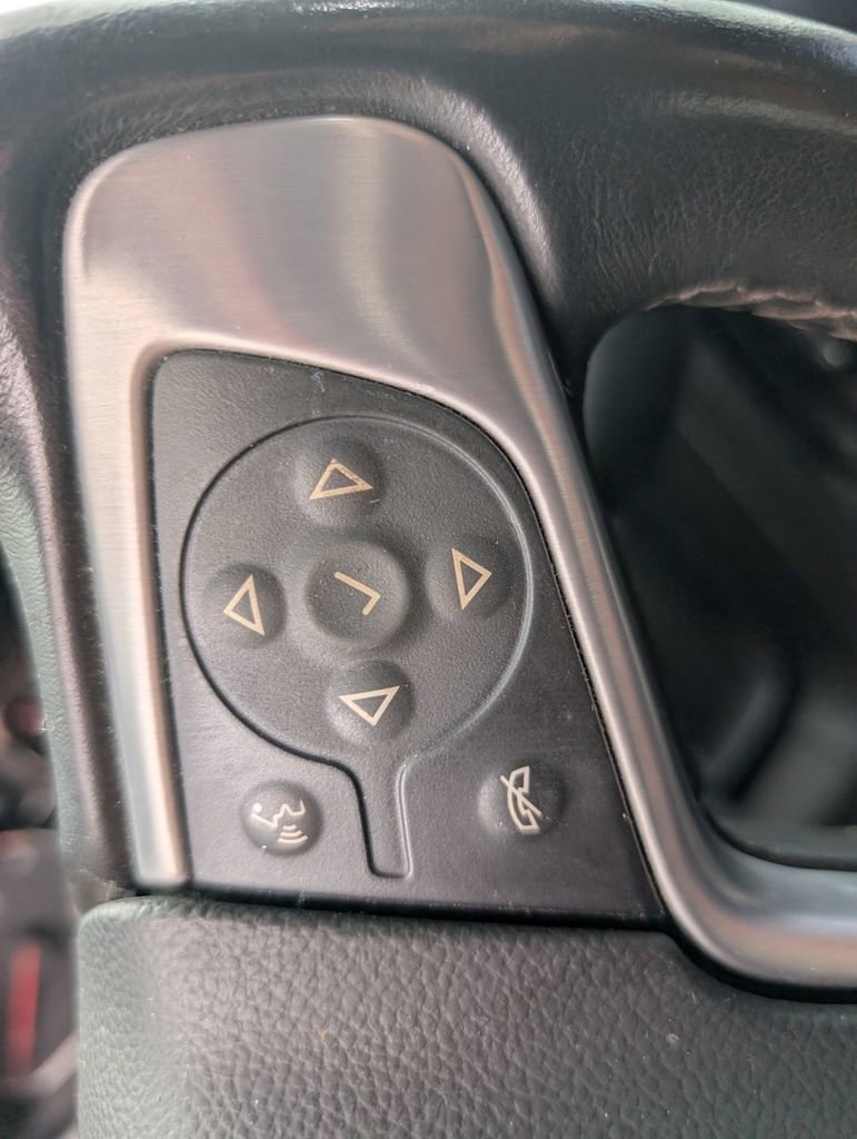 Used 2015 GMC Sierra 1500 SLE image 10