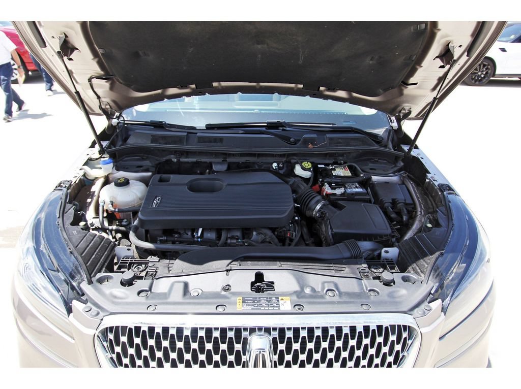 Used 2020 Lincoln Corsair FWD w/ Premium Package image 29