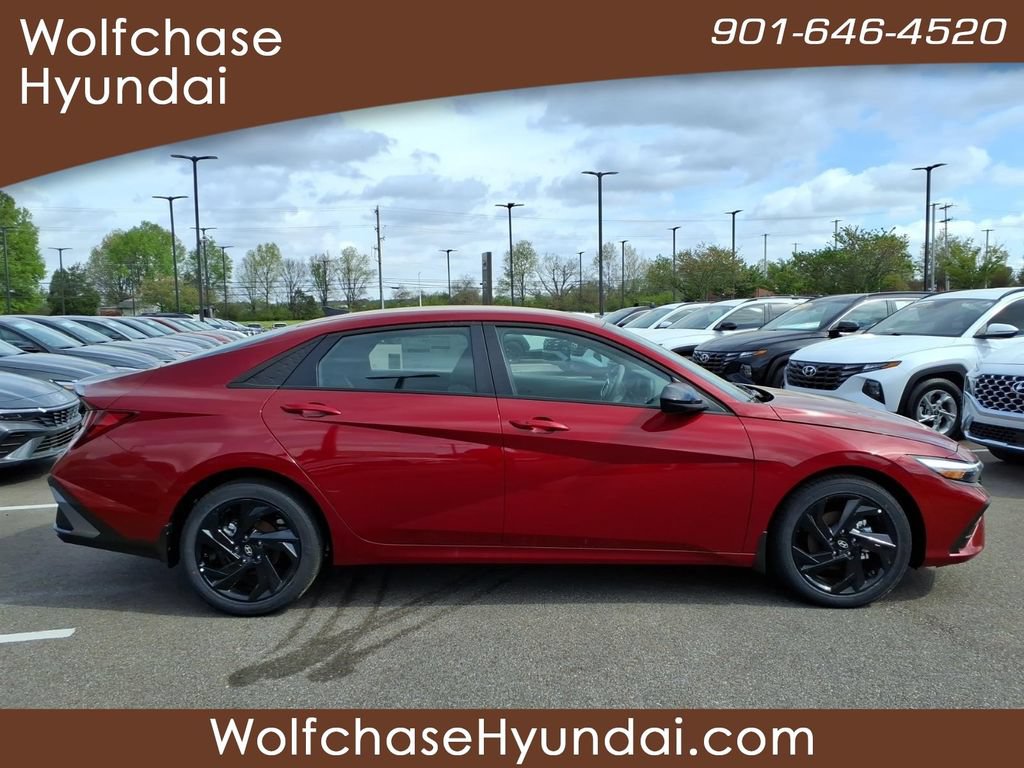 New 2026 Hyundai Elantra Sport FWD image 6