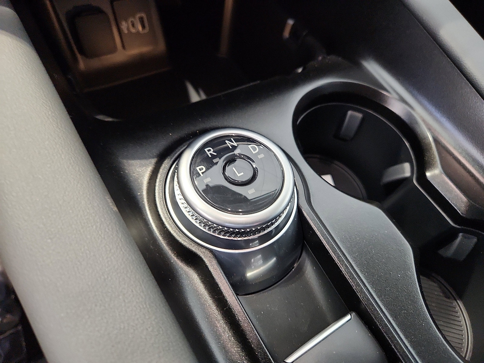 New 2025 Ford Explorer Active w/ Active Comfort Package image 19