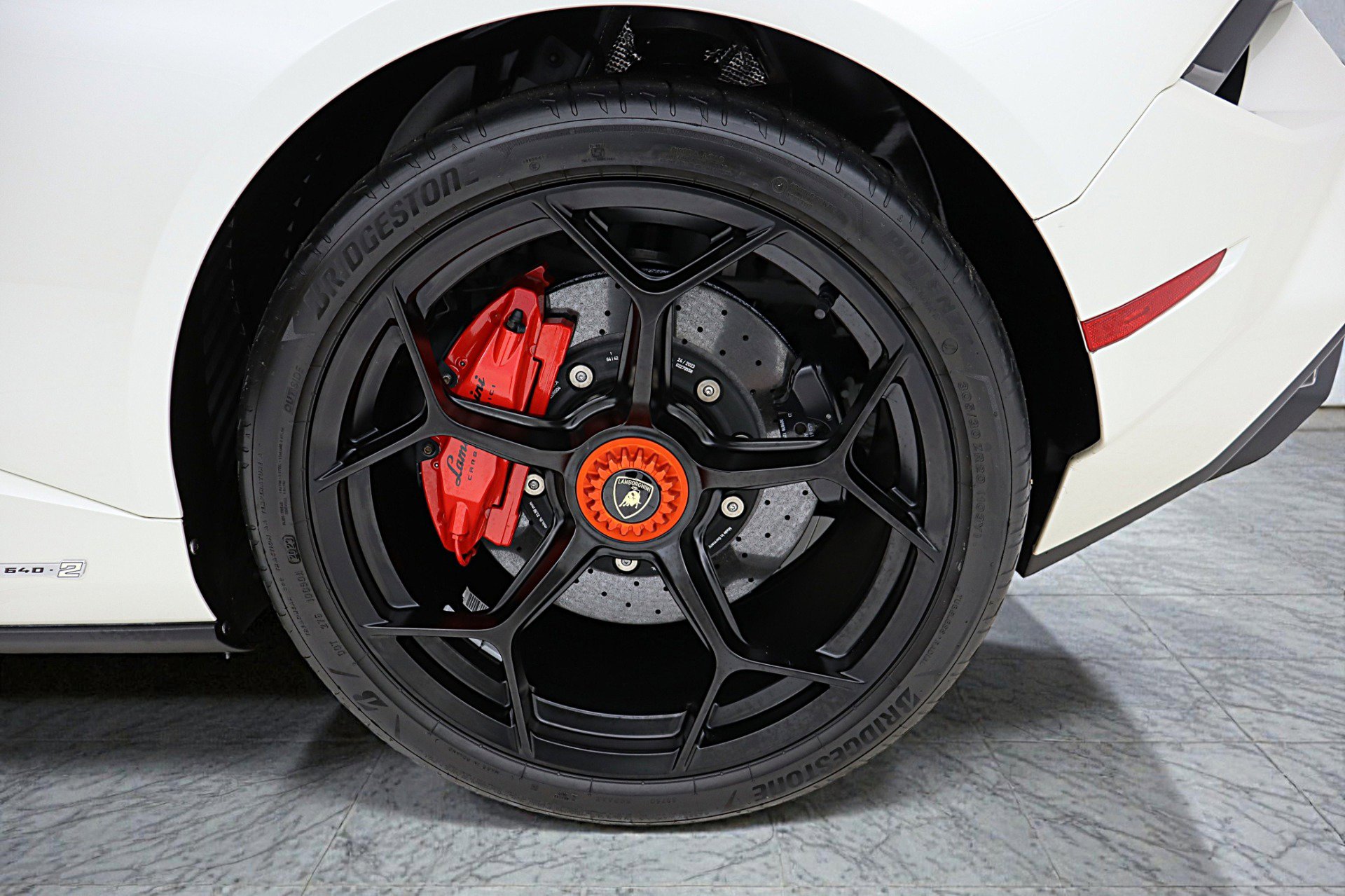 Used 2023 Lamborghini Huracan Tecnica image 52