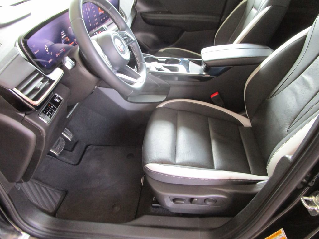 Used 2024 Buick Envision Sport Touring image 17