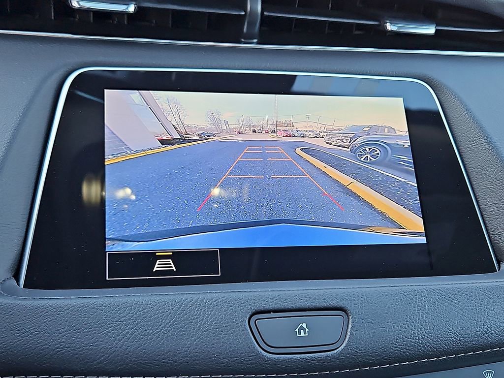 Used 2023 Cadillac XT4 Premium Luxury w/ Cold Weather Package image 21