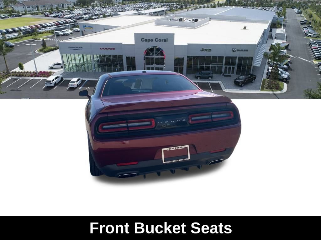 Used 2020 Dodge Challenger SXT RWD image 15