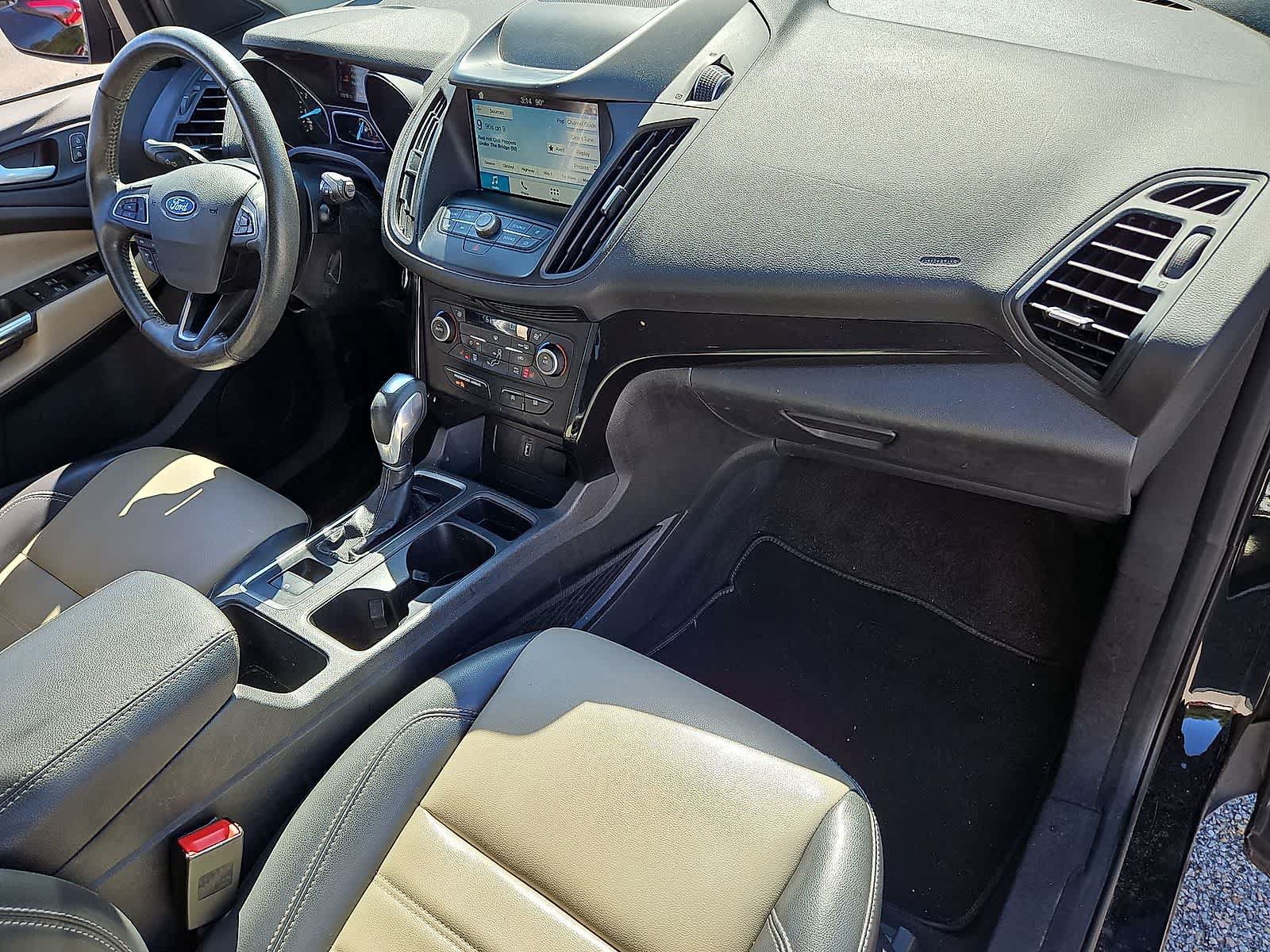 Used 2019 Ford Escape SEL FWD image 33