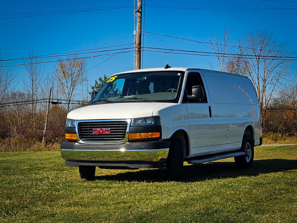 Used 2025 GMC Savana 2500 w/ Driver Convenience Package RWD image 8