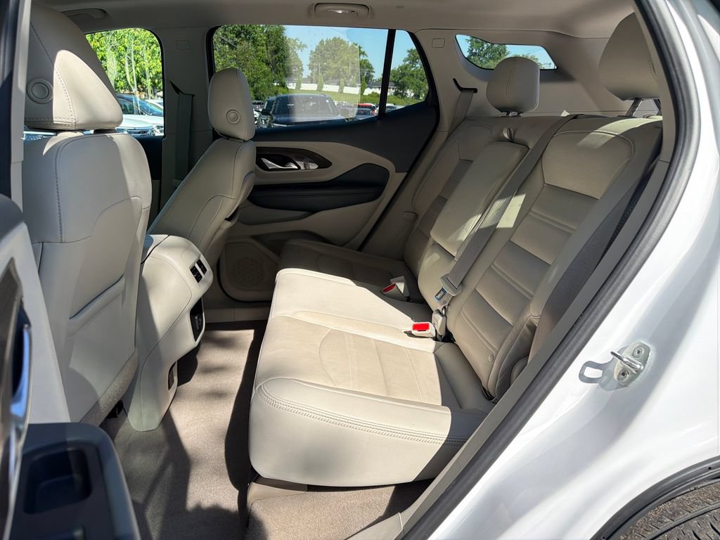 Used 2023 GMC Terrain Denali AWD/4WD image 33