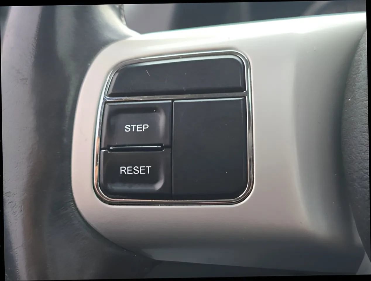 Used 2017 Jeep Compass High Altitude image 24