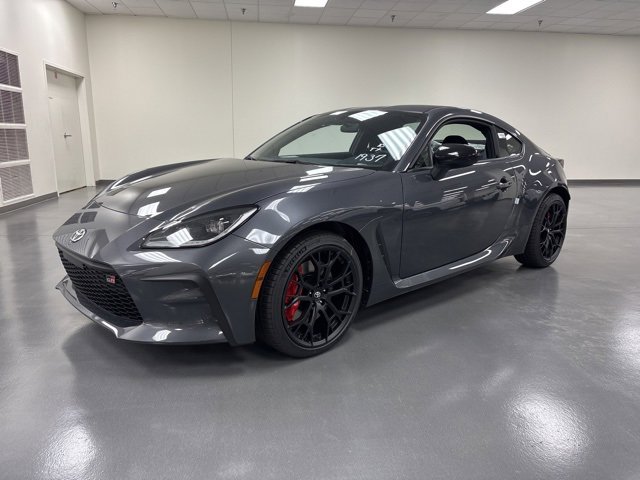 New 2025 Toyota GR86 Premium image 2