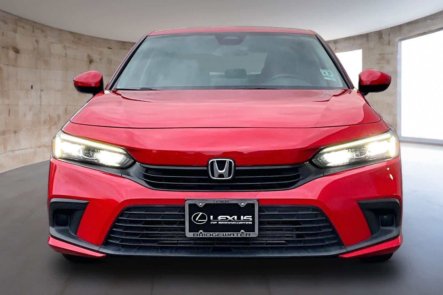 Used 2022 Honda Civic EX image 2