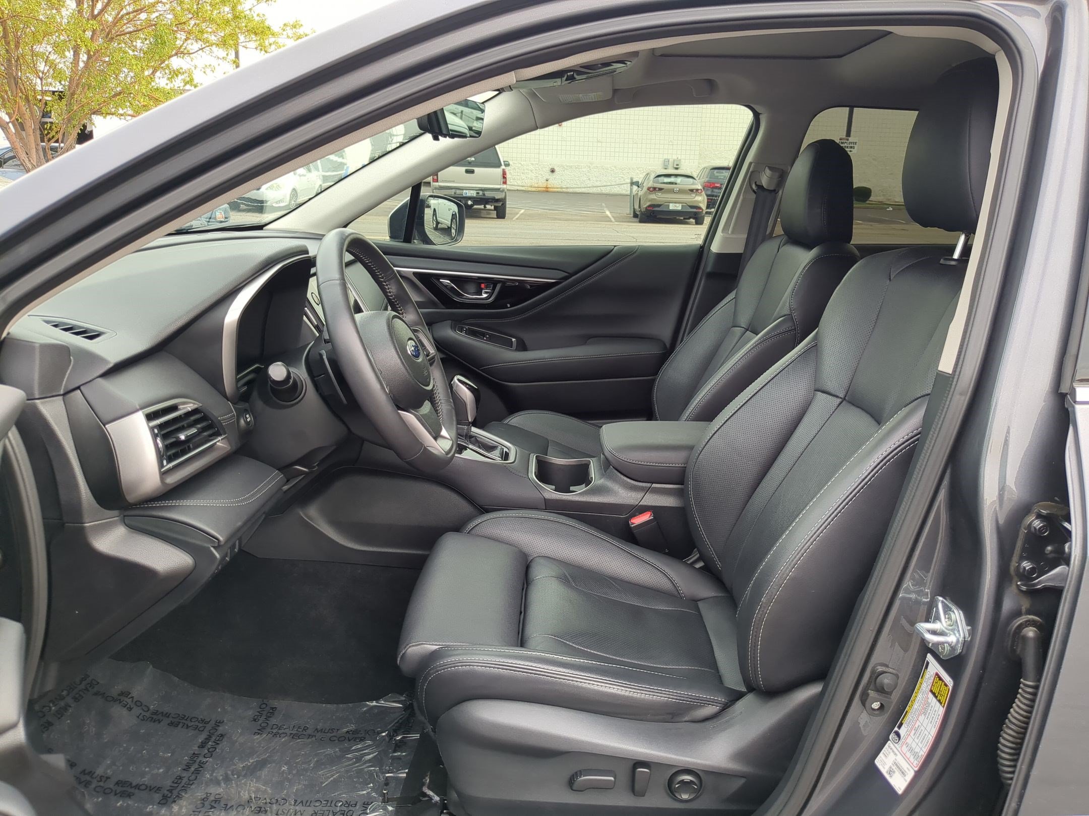 Used 2024 Subaru Outback Touring XT AWD/4WD image 17